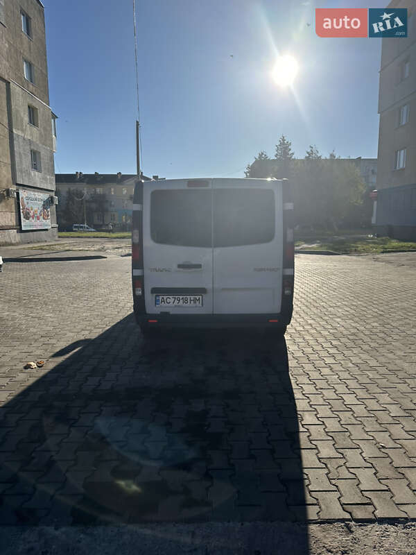 Минивэн Renault Trafic 2016 в Луцке фото 5 Минивэн Renault Trafic 2016 в Луцке