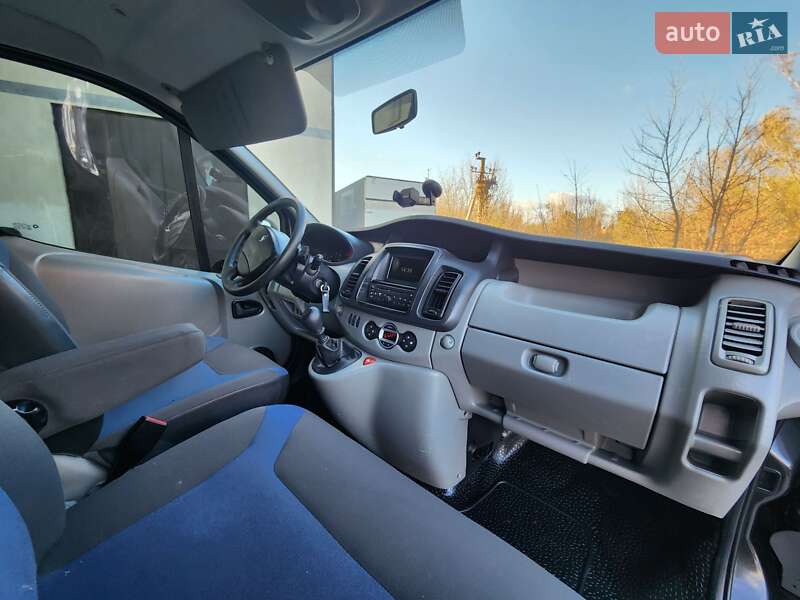 Минивэн Renault Trafic 2014 в Дубно