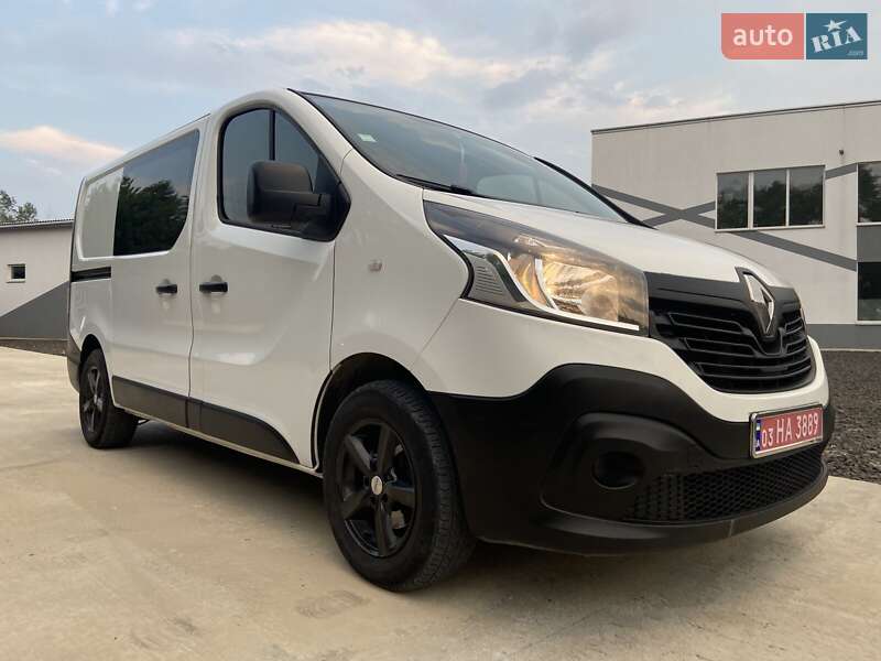 Renault Trafic 2015