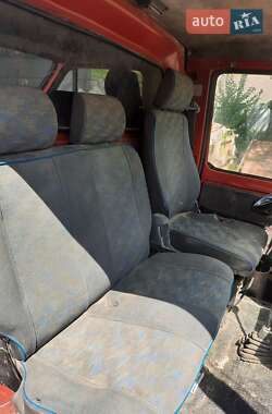 Мінівен Renault Trafic 1994 в Кіцмані