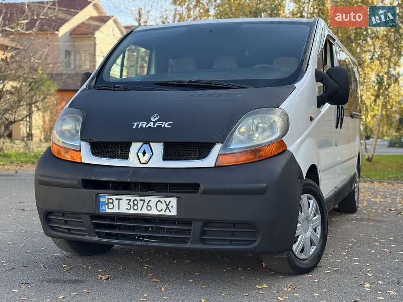 Мінівен Renault Trafic 2005 в Одесі