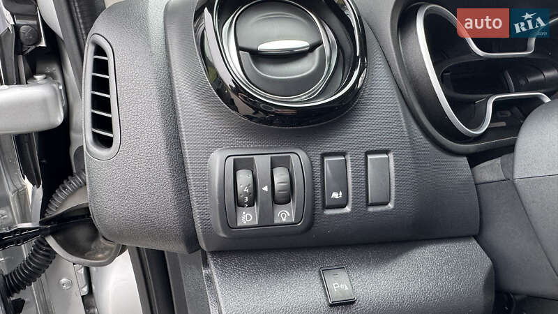 Вантажний фургон Renault Trafic 2021 в Вінниці