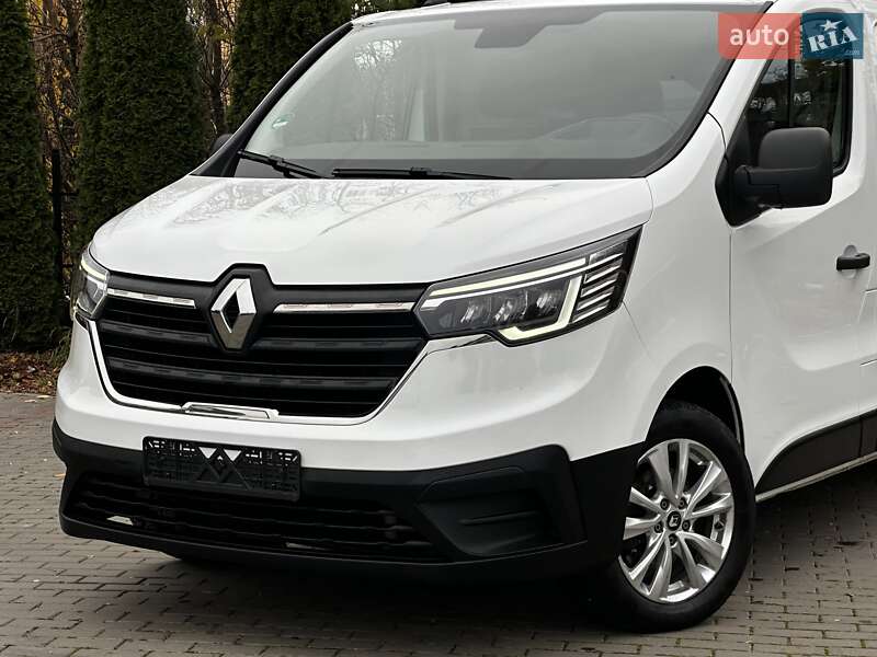 Грузовой фургон Renault Trafic 2022 в Ровно