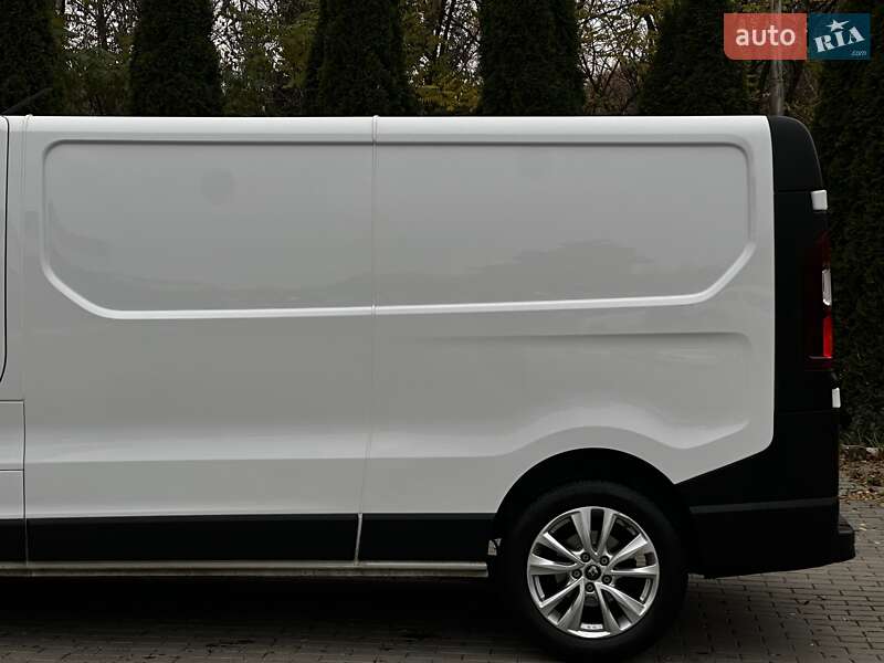 Грузовой фургон Renault Trafic 2022 в Ровно