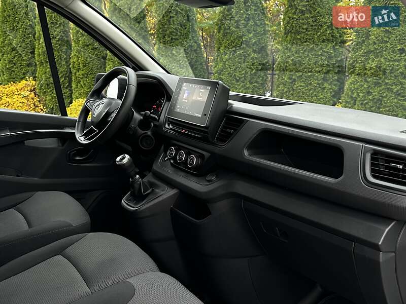 Грузовой фургон Renault Trafic 2022 в Ровно