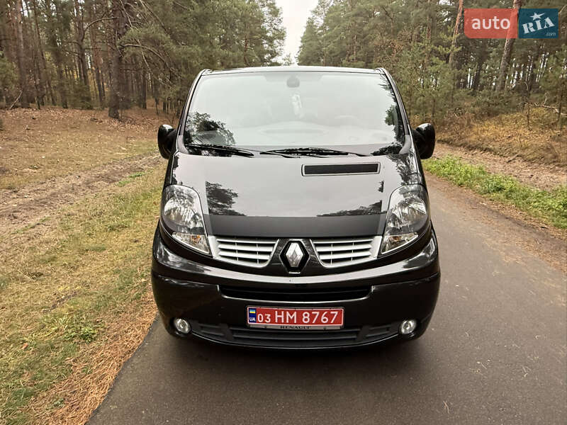 Мінівен Renault Trafic 2013 в Києві