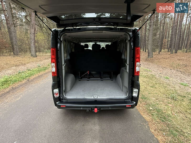 Мінівен Renault Trafic 2013 в Києві