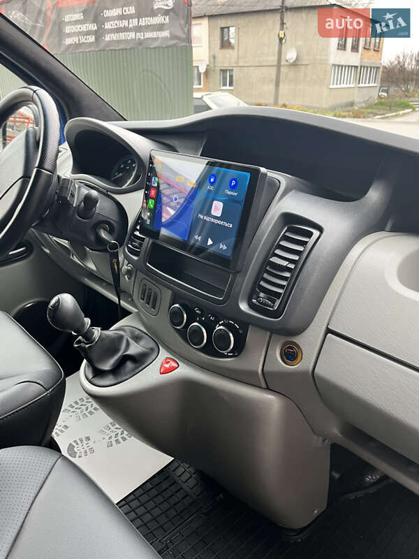 Микроавтобус грузовой (до 3,5т) Renault Trafic 2006 в Полонном фото 25 Микроавтобус грузовой (до 3,5т) Renault Trafic 2006 в Полонном