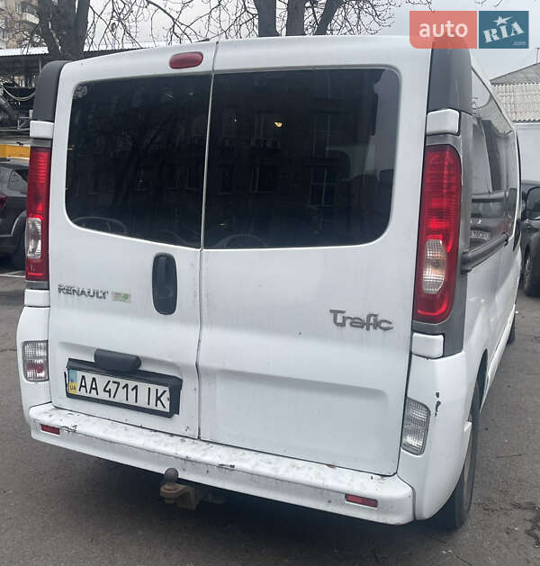 Минивэн Renault Trafic 2011 в Киеве фото 3 Минивэн Renault Trafic 2011 в Киеве