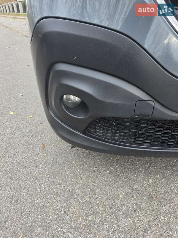 Минивэн Renault Trafic 2021 в Умани фото 11 Минивэн Renault Trafic 2021 в Умани