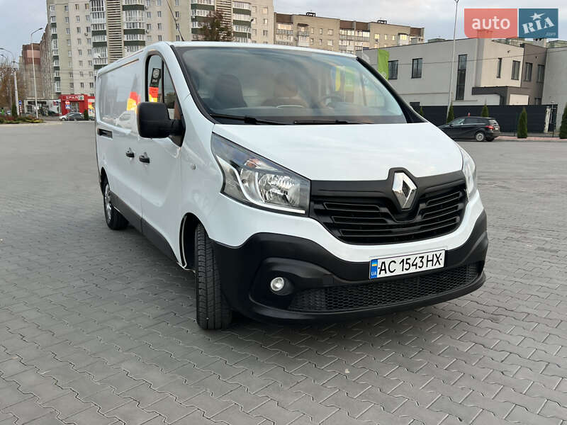 Грузовой фургон Renault Trafic 2017 в Луцке