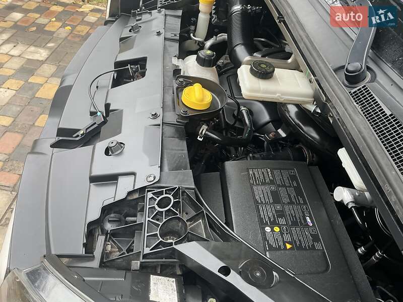 Минивэн Renault Trafic 2015 в Киеве