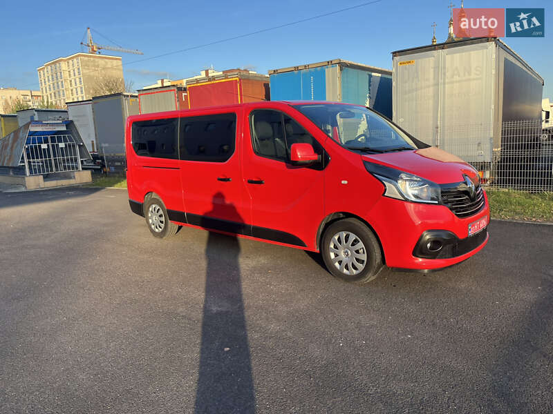 Грузопассажирский фургон Renault Trafic 2016 в Ковеле фото Грузопассажирский фургон Renault Trafic 2016 в Ковеле
