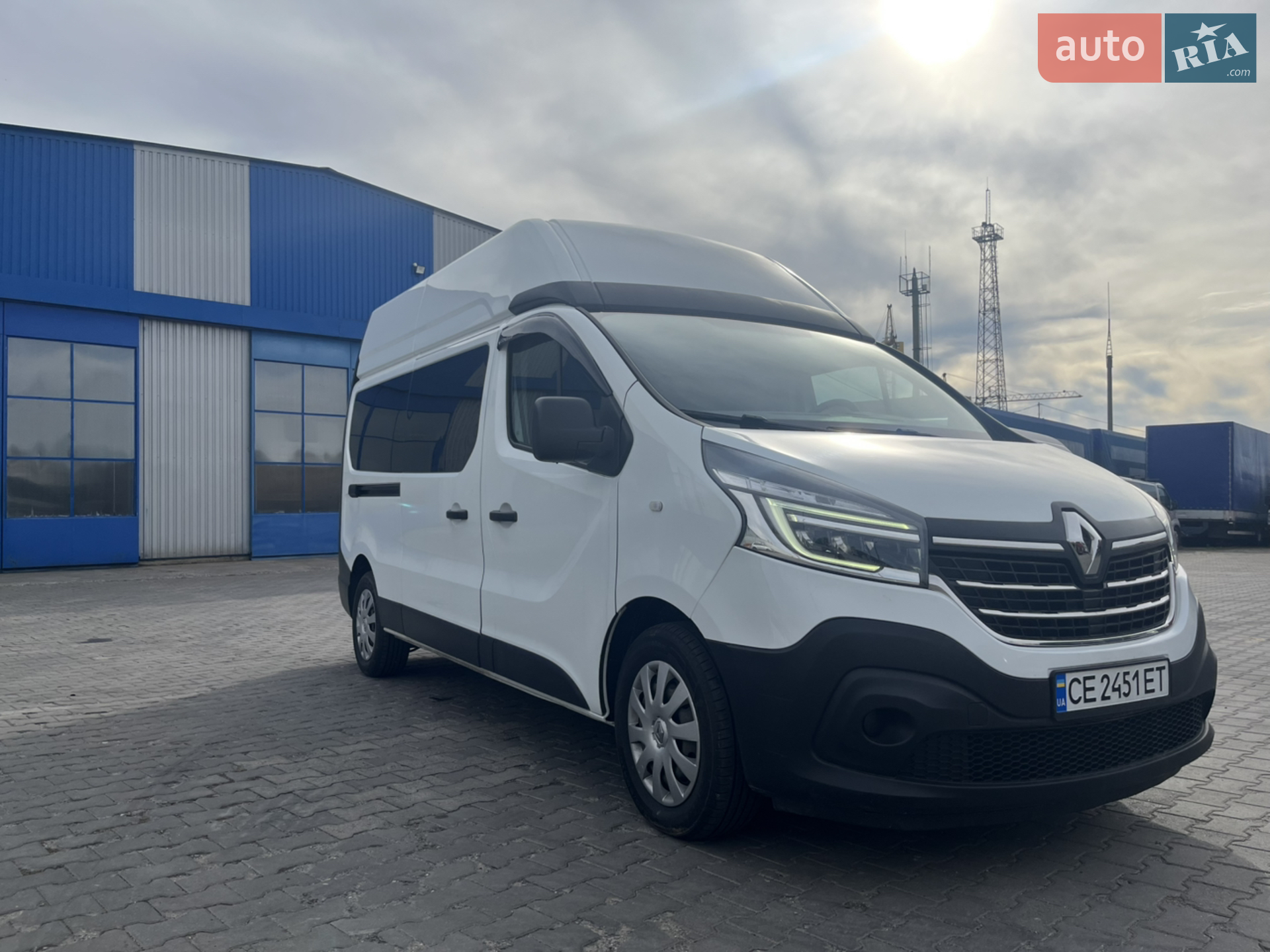 2020 Renault Trafic - мініатюра 4