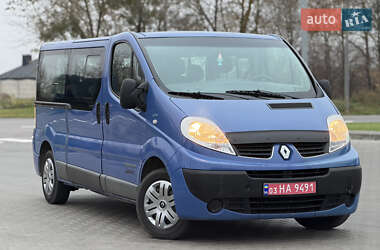 Минивэн Renault Trafic 2011 в Луцке