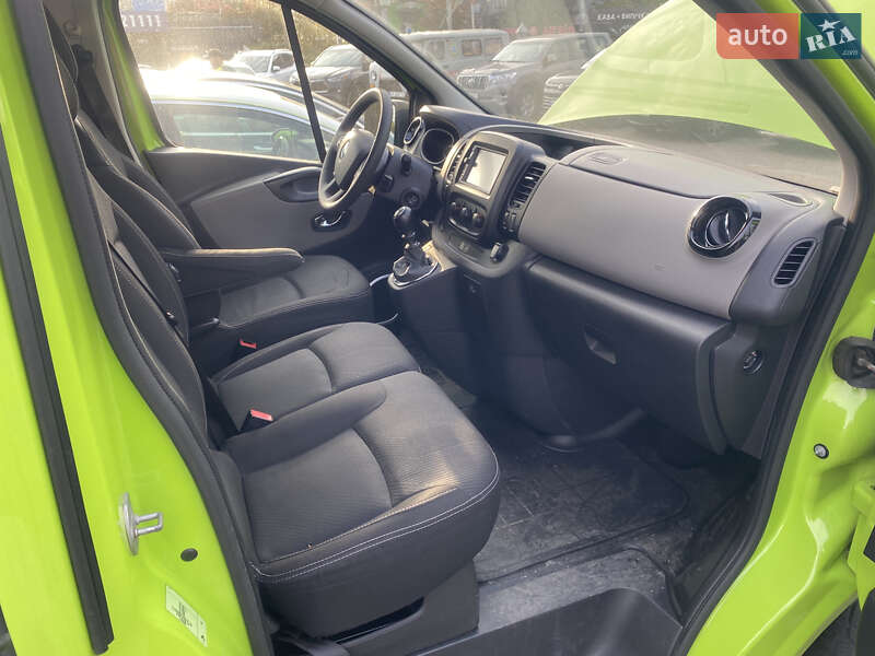 Минивэн Renault Trafic 2018 в Киеве фото 5 Минивэн Renault Trafic 2018 в Киеве