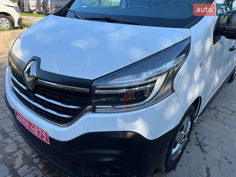 Вантажний фургон Renault Trafic 2020 в Дубні