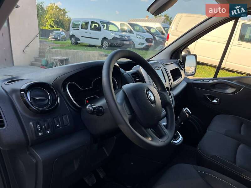 Вантажний фургон Renault Trafic 2020 в Дубні