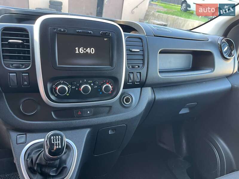 Вантажний фургон Renault Trafic 2020 в Дубні