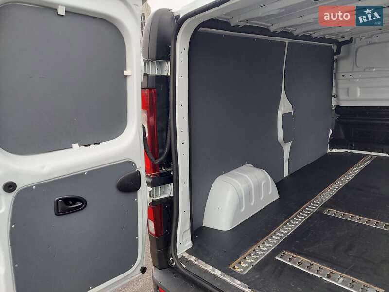 Грузовой фургон Renault Trafic 2021 в Львове фото 46 Грузовой фургон Renault Trafic 2021 в Львове