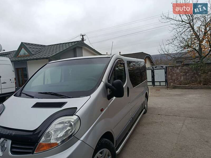 Мінівен Renault Trafic 2007 в Івано-Франківську фото 5 Мінівен Renault Trafic 2007 в Івано-Франківську