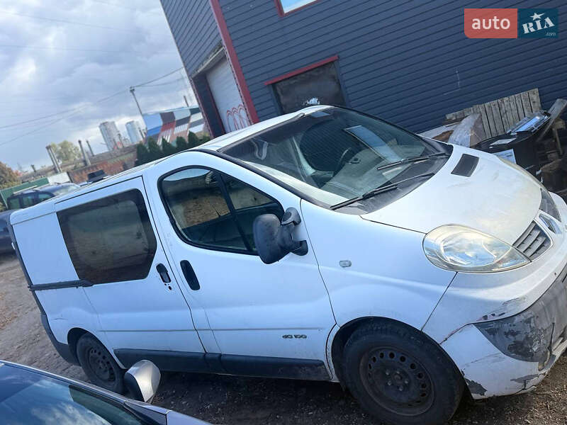 Грузовой фургон Renault Trafic 2010 в Киеве