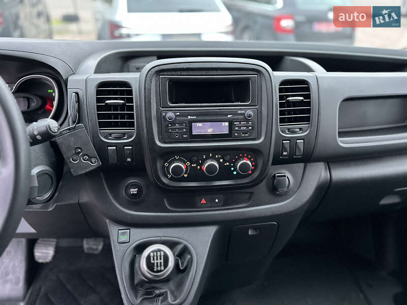 Вантажний фургон Renault Trafic 2021 в Рівному