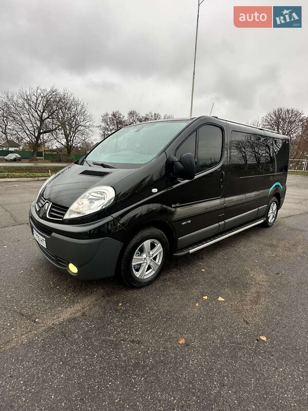 Минивэн Renault Trafic 2012 в Миргороде фото Минивэн Renault Trafic 2012 в Миргороде