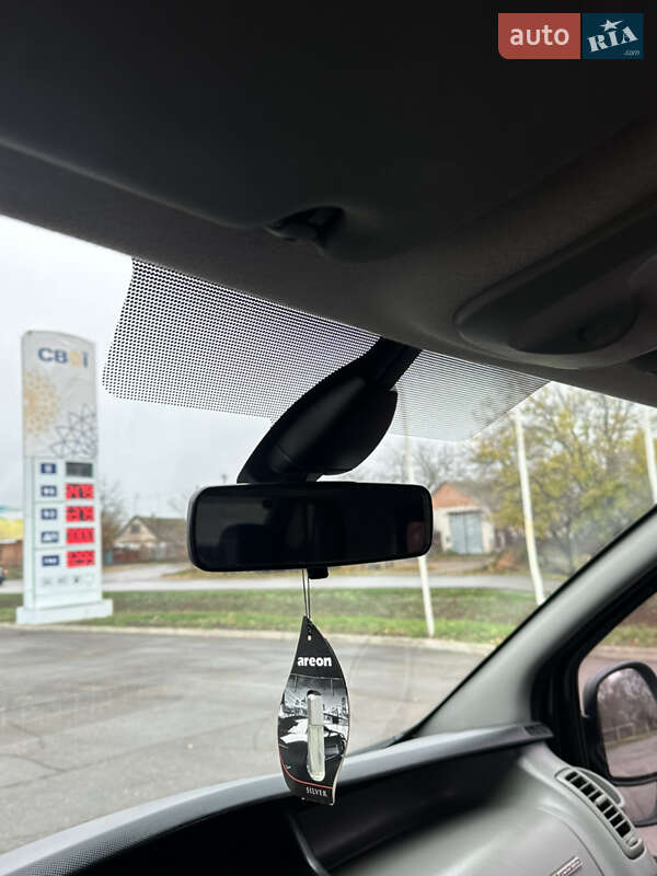 Минивэн Renault Trafic 2012 в Миргороде фото 28 Минивэн Renault Trafic 2012 в Миргороде