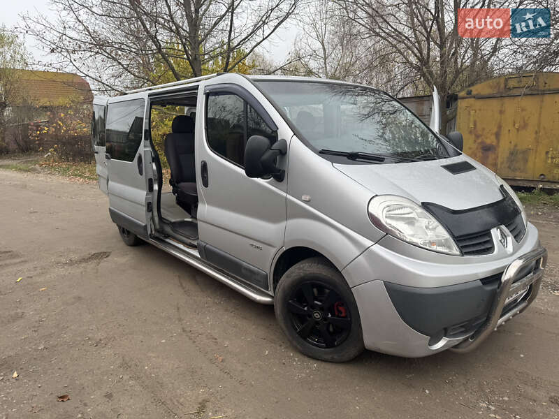 Микроавтобус грузовой (до 3,5т) Renault Trafic 2014 в Василькове