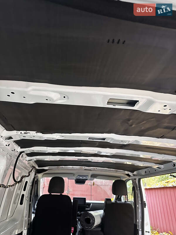 Минивэн Renault Trafic 2022 в Киеве фото 50 Минивэн Renault Trafic 2022 в Киеве