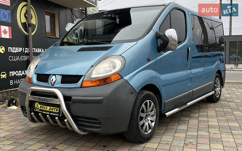 Минивэн Renault Trafic 2003 в Стрые