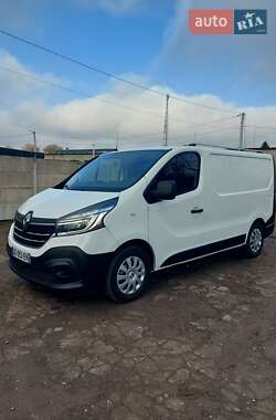Грузовой фургон Renault Trafic 2020 в Млинове