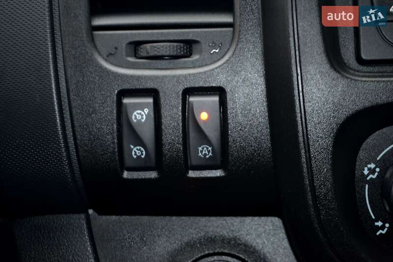 Вантажний фургон Renault Trafic 2021 в Хмельницькому фото 37 Вантажний фургон Renault Trafic 2021 в Хмельницькому