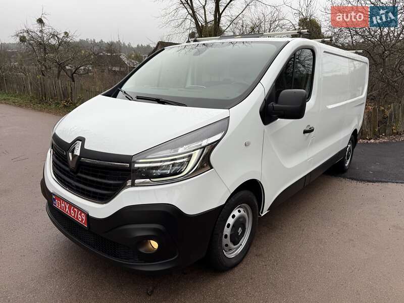 Вантажний фургон Renault Trafic 2020 в Житомирі