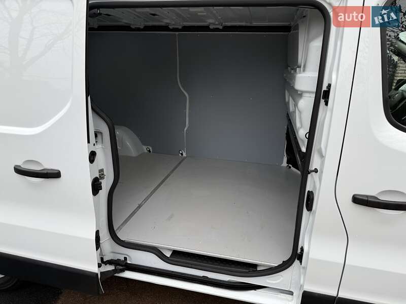 Вантажний фургон Renault Trafic 2020 в Житомирі