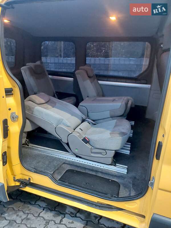 Минивэн Renault Trafic 2007 в Львове фото 8 Минивэн Renault Trafic 2007 в Львове
