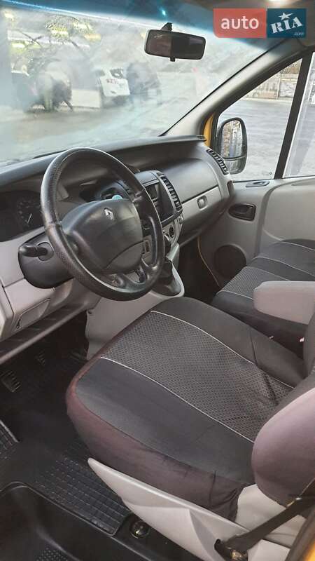 Минивэн Renault Trafic 2007 в Львове фото 11 Минивэн Renault Trafic 2007 в Львове