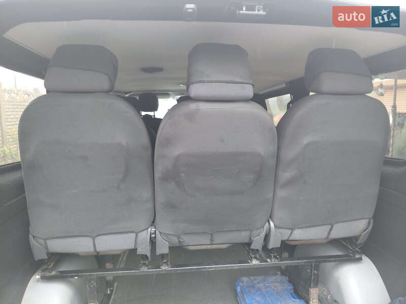 Минивэн Renault Trafic 2015 в Бродах фото 32 Минивэн Renault Trafic 2015 в Бродах