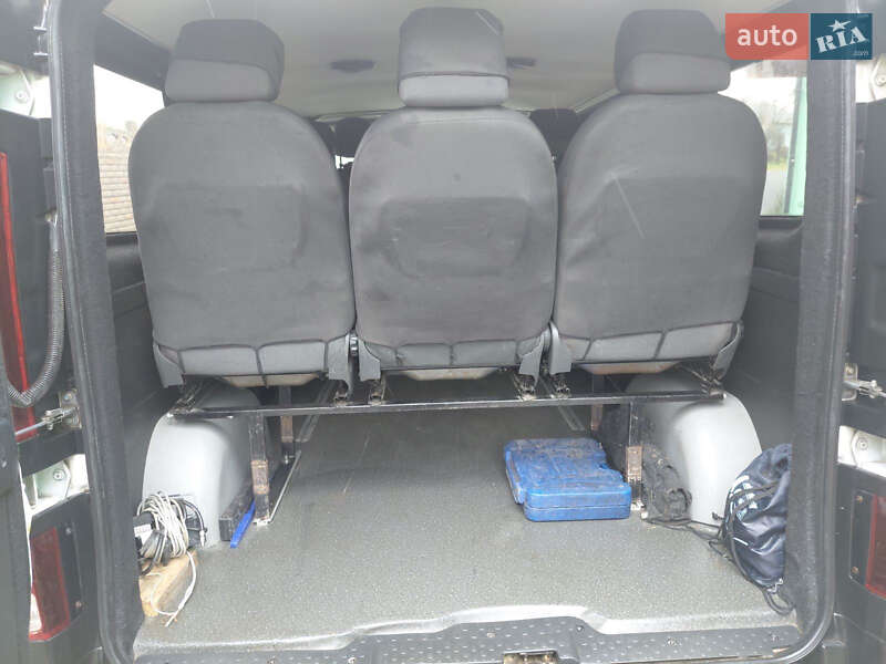 Минивэн Renault Trafic 2015 в Бродах фото 31 Минивэн Renault Trafic 2015 в Бродах