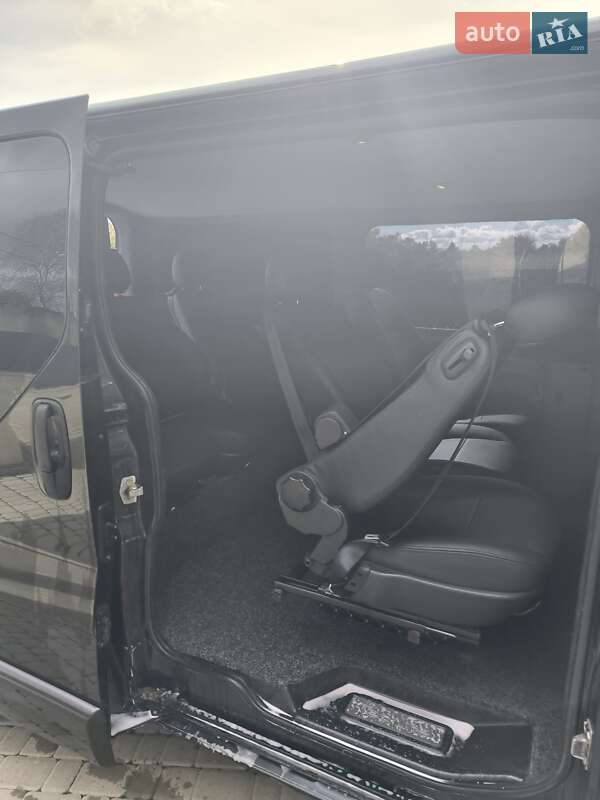 Минивэн Renault Trafic 2011 в Черновцах фото 10 Минивэн Renault Trafic 2011 в Черновцах