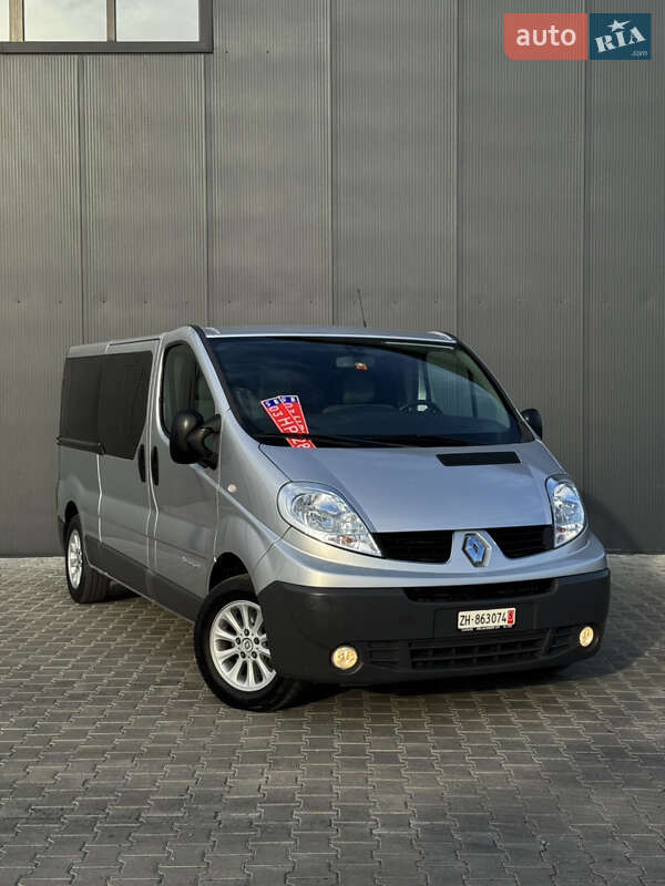 Минивэн Renault Trafic 2014 в Луцке
