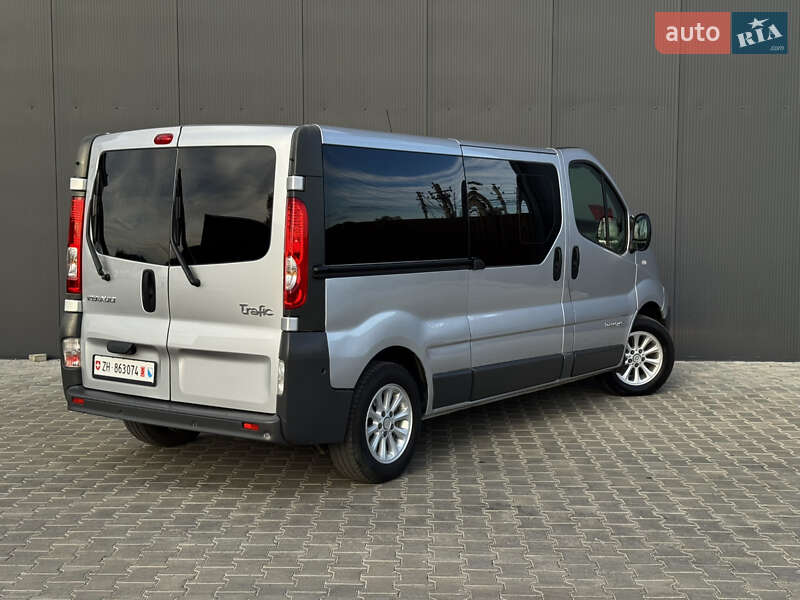 Минивэн Renault Trafic 2014 в Луцке