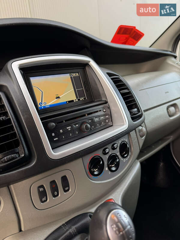 Минивэн Renault Trafic 2014 в Луцке