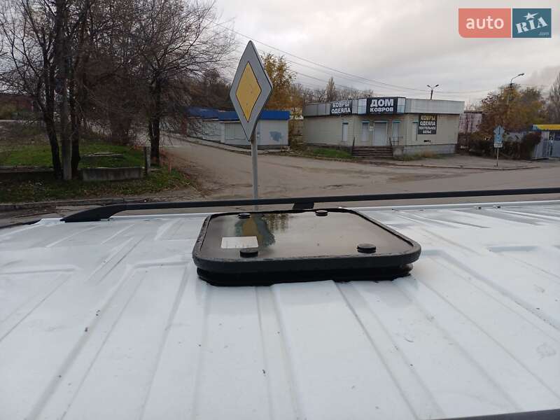 Минивэн Renault Trafic 2008 в Каменском