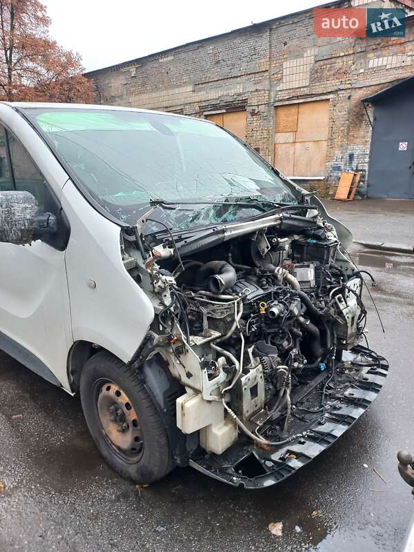 Грузовой фургон Renault Trafic 2014 в Киеве