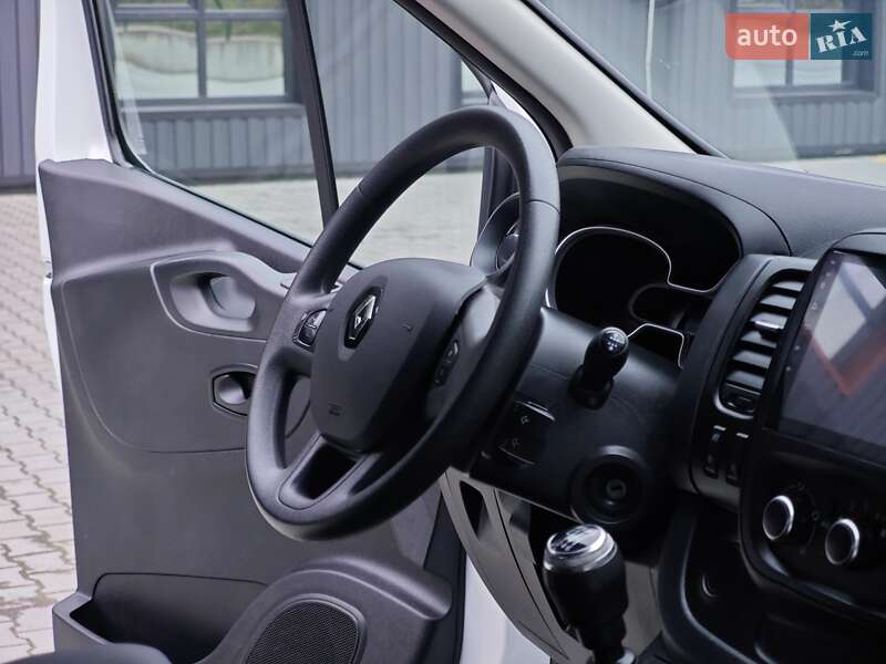 Минивэн Renault Trafic 2021 в Дубно фото 56 Минивэн Renault Trafic 2021 в Дубно