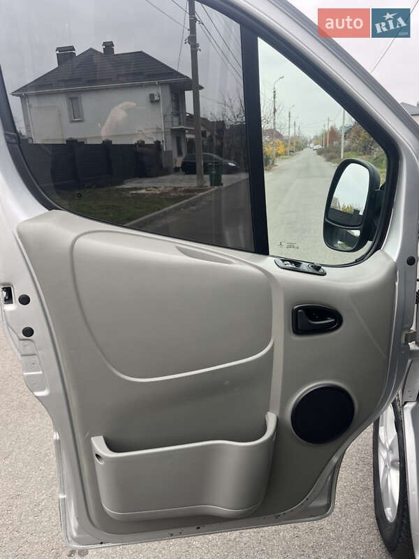 Грузопассажирский фургон Renault Trafic 2013 в Черкассах