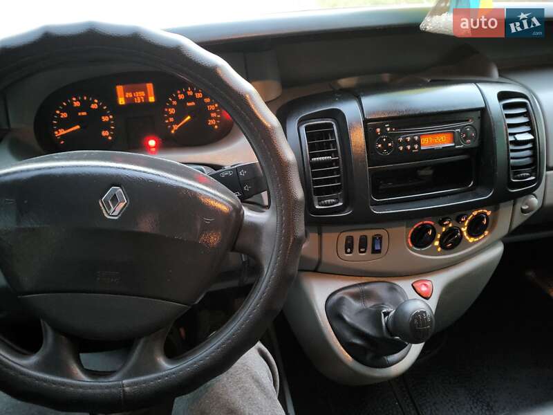 Минивэн Renault Trafic 2007 в Хмельницком фото 82 Минивэн Renault Trafic 2007 в Хмельницком