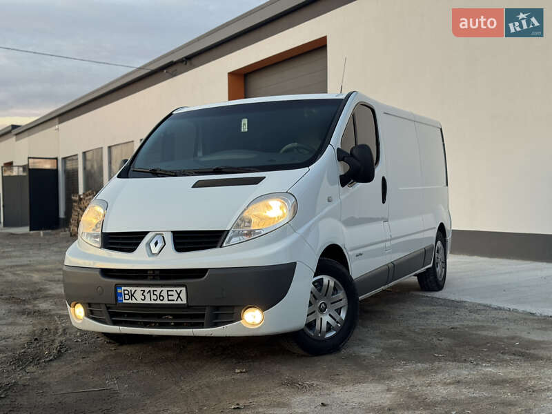 Грузовой фургон Renault Trafic 2014 в Ровно фото 8 Грузовой фургон Renault Trafic 2014 в Ровно